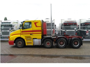 Trattore stradale Volvo NH 12/460 8X4 MANUAL GEARBOX: foto 1